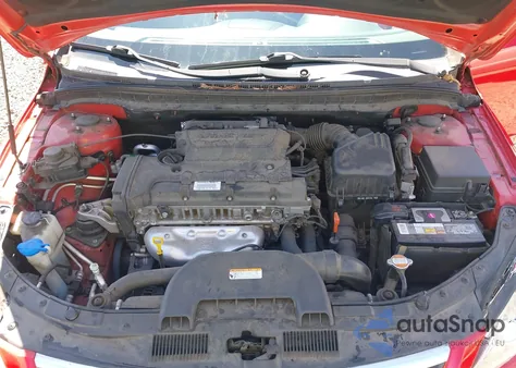 2011 Hyundai Elantra Touring Gls from USA, damaged, VIN KMHDB8AE9BU111061